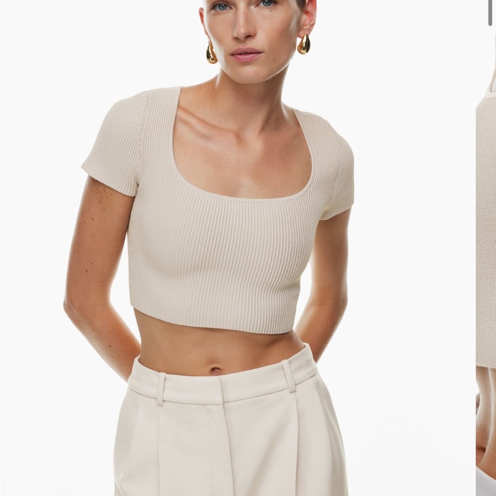 Aritzia Babaton Sculpt Knit Square Neck Top
